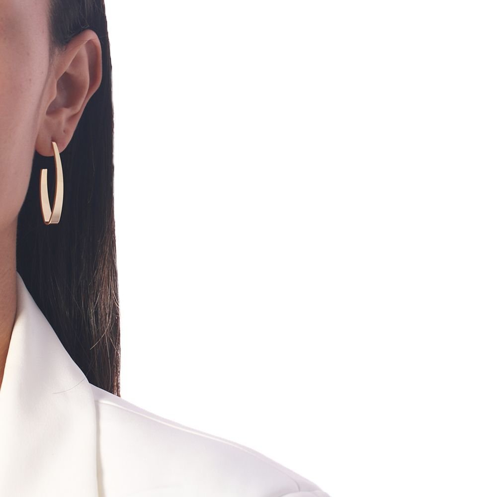 Ag-1029-Do Brinco Meia Argola Curvada (39mm)