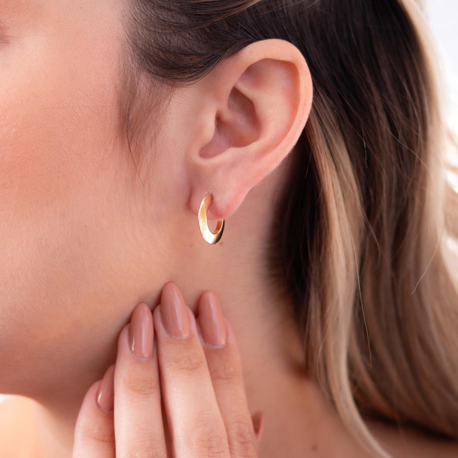 Ag-1043-Do Brinco Meia Argola Plana (17mm)