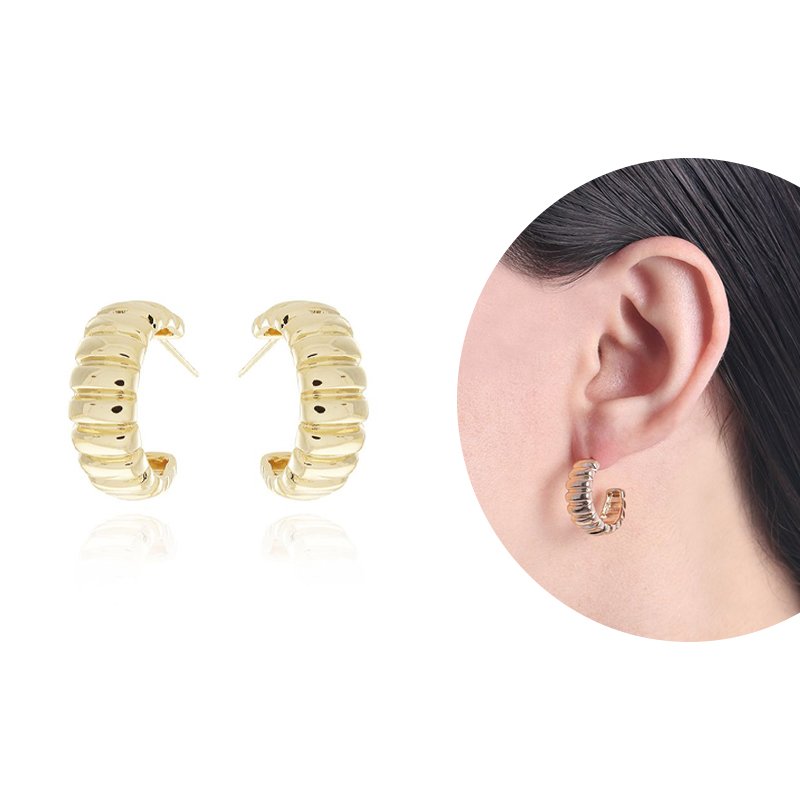 Ag-1320-Do Brinco Meia Argola Detalhada (21mm)