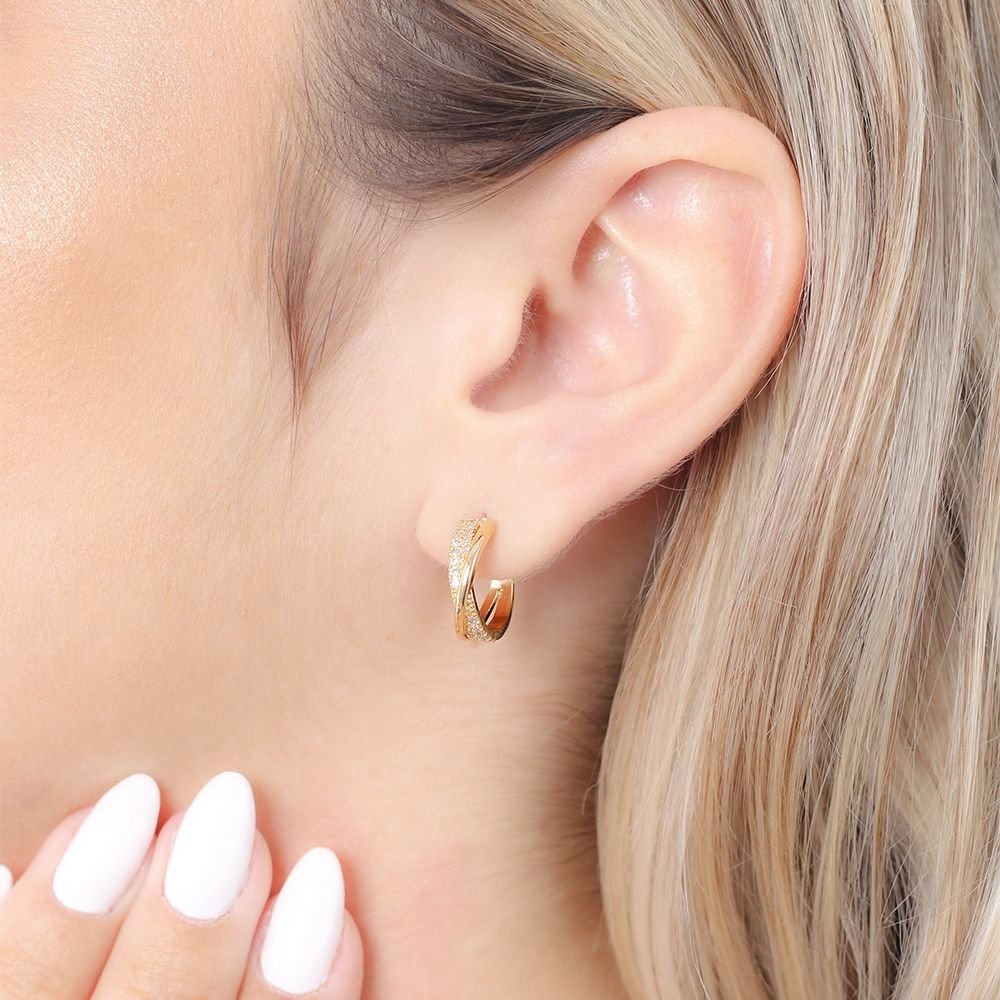 Ag-1649-Do Brinco Meia Argola Detalhada Cravejada De Zircônias (15mm).