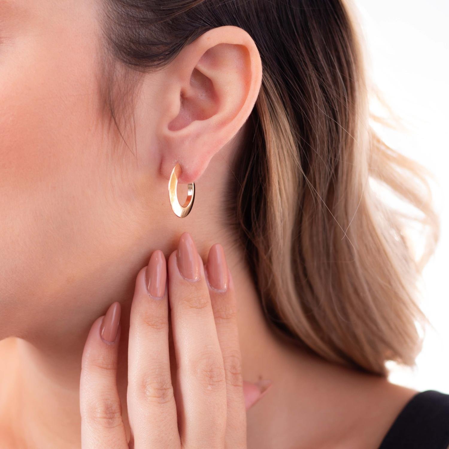 Ag-1689-Do Brinco Meia Argola (2,2cm).