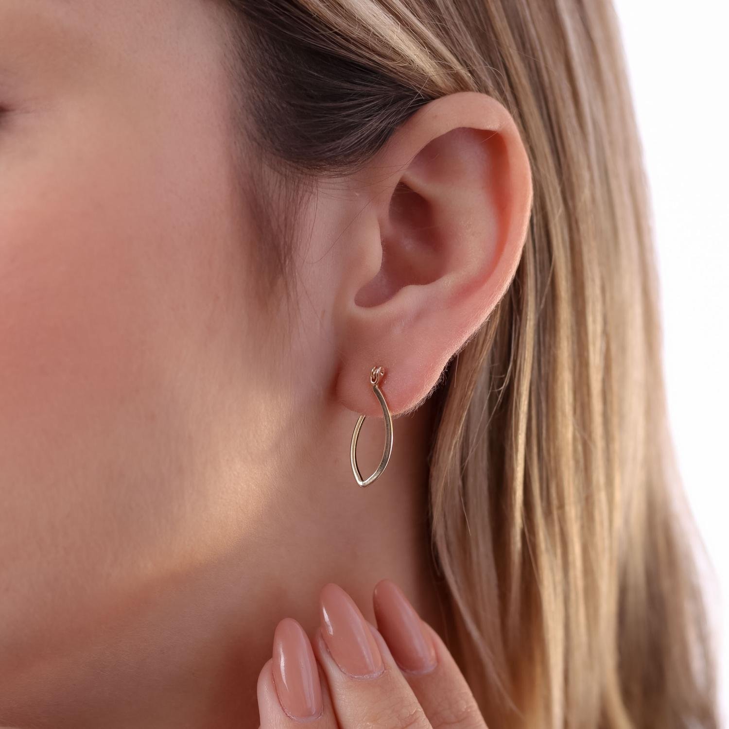 Ag-1692-Do Brinco De Argola Torcida Com Fecho Italiano (2,3cm).