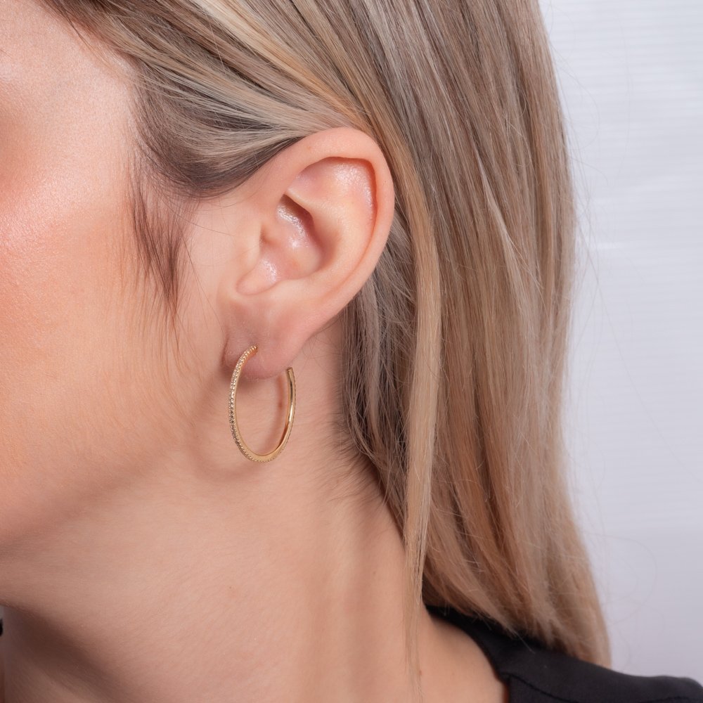 Ag-1794-Do Brinco Meia Argola Cravejado Cristal 1,9cm.