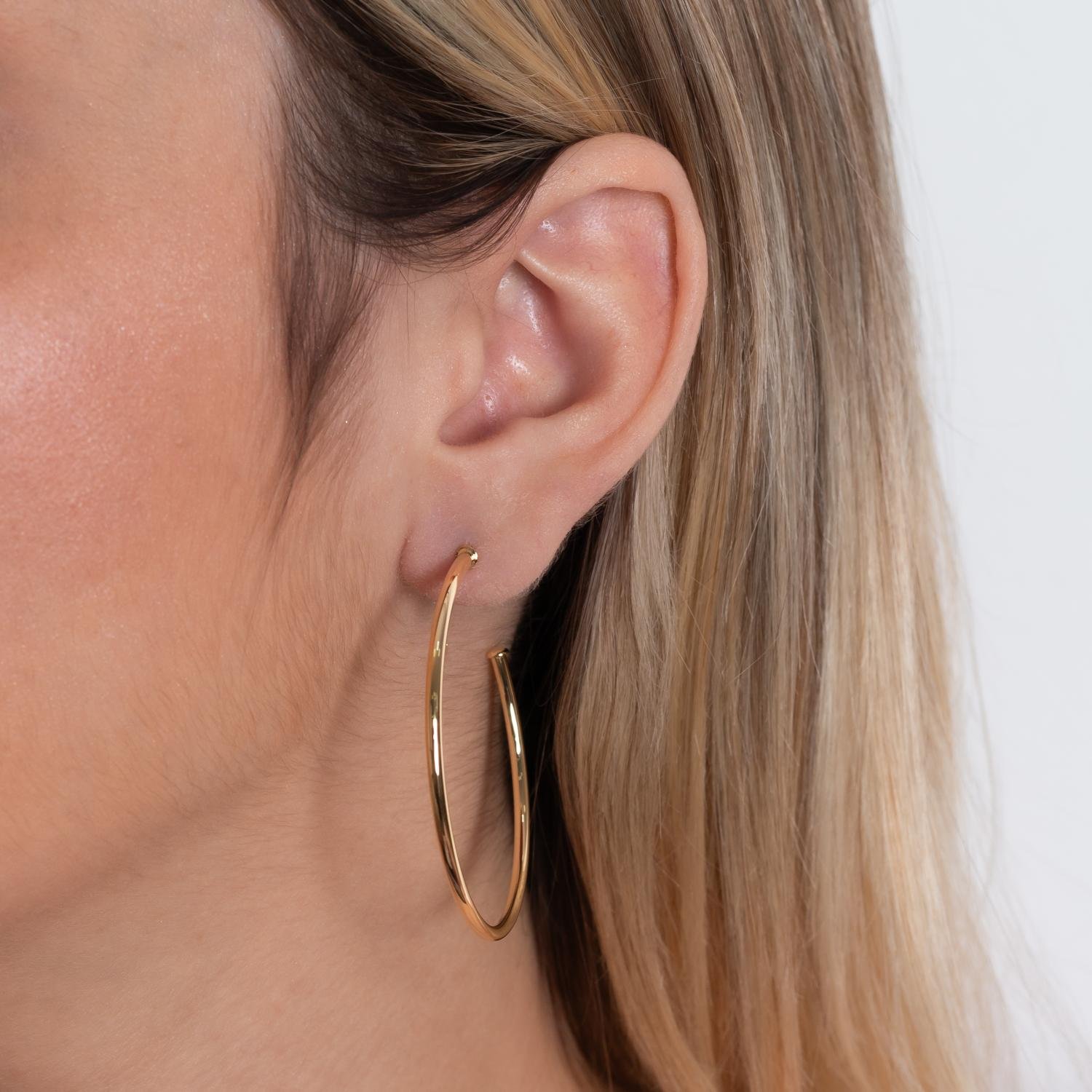 Ag-1823-Do Brinco Meia Argola Tubo (2x50mm).