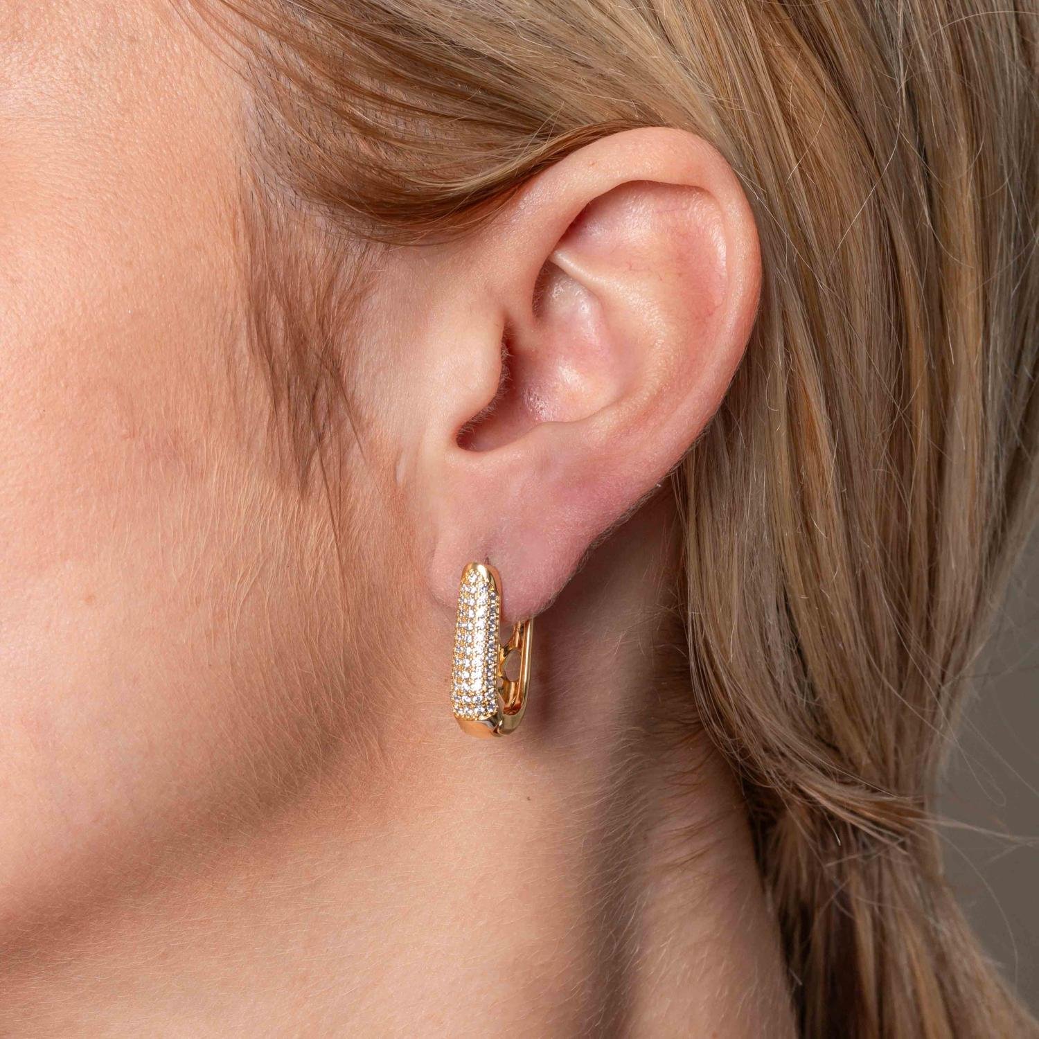 Ag-1945-Do Brinco De Argola Articulada Cravejado De Zircônias Cristais.