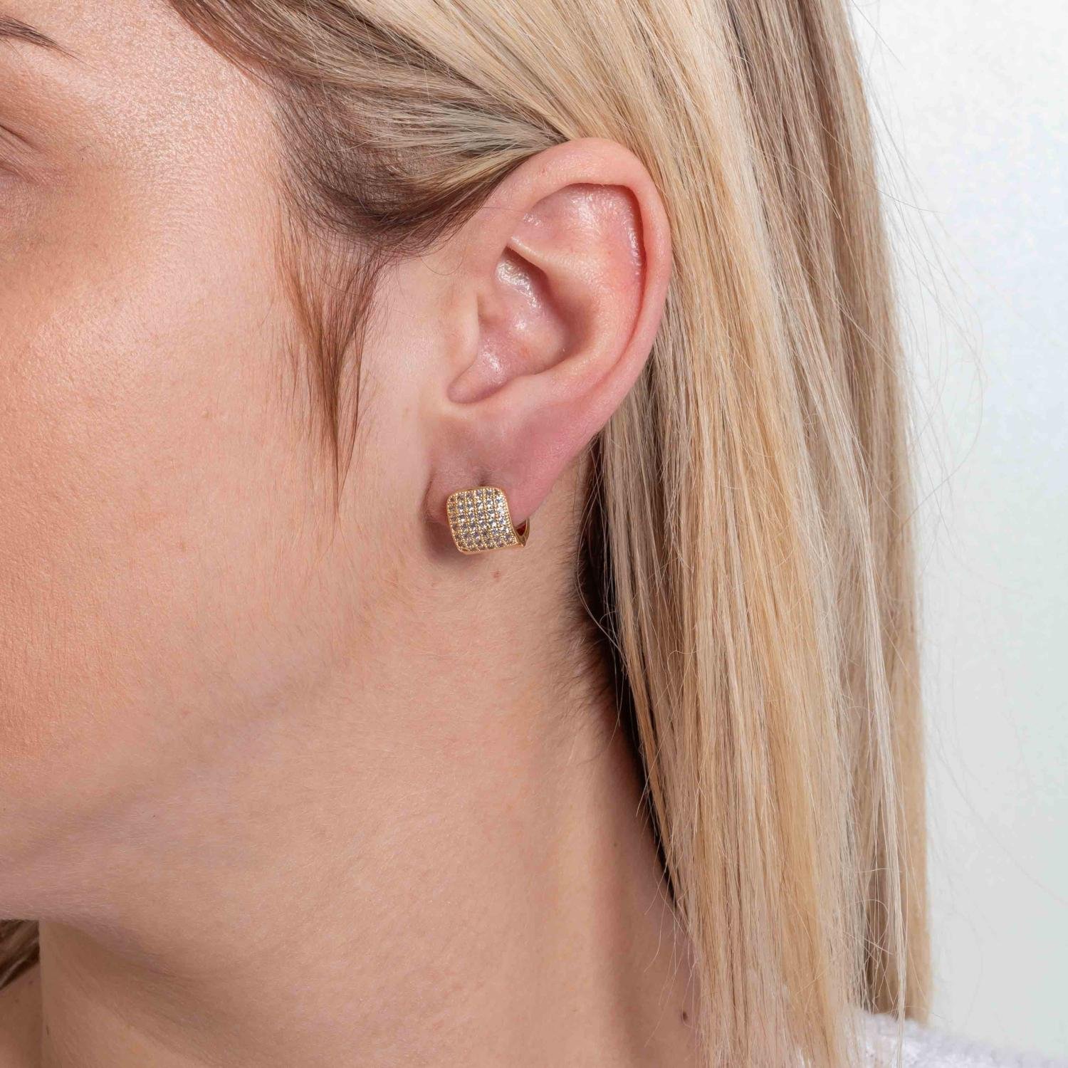 Ag-1975-Do Brinco Articulado Cravejado De Zircônias Cristais.