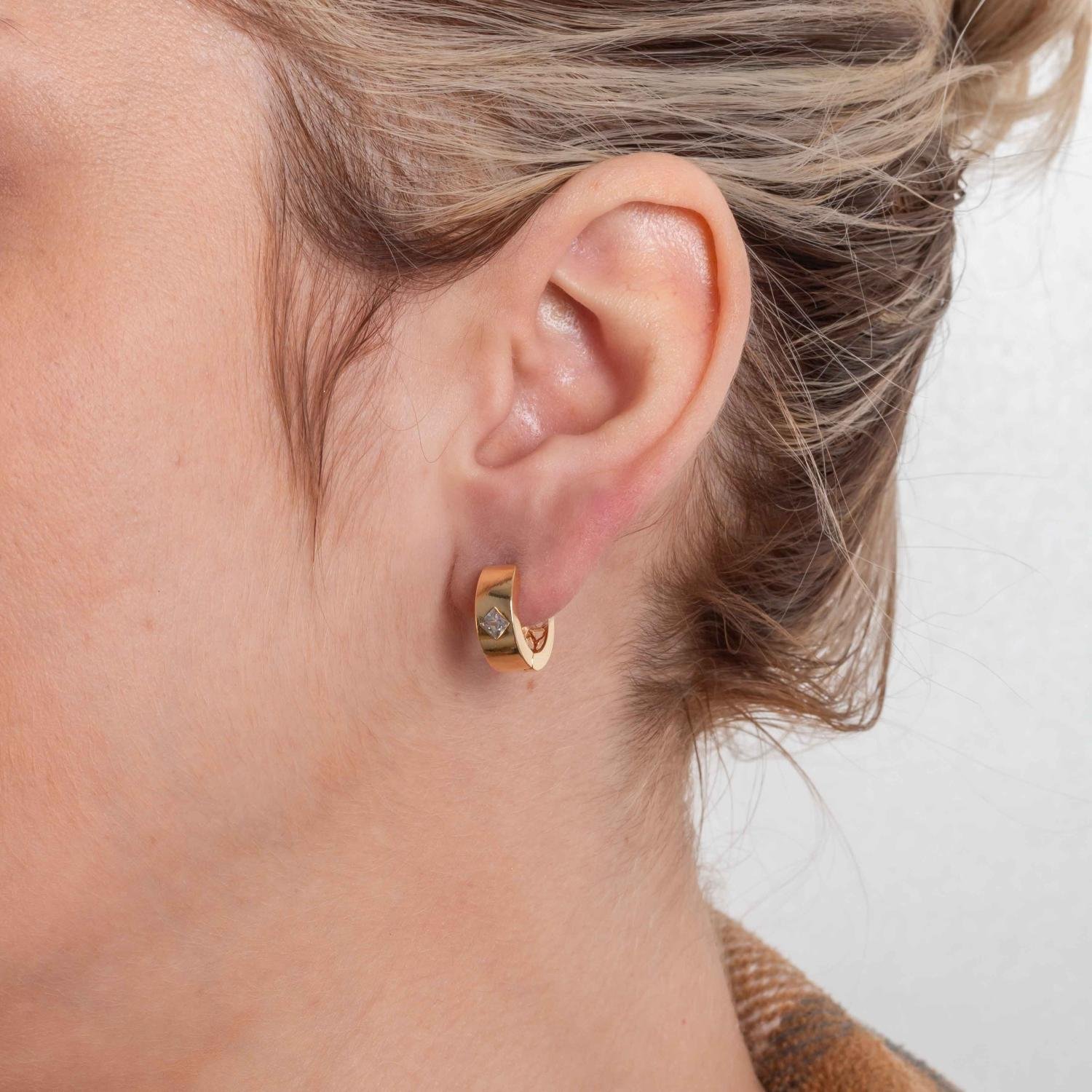 Ag-1980-Do Brinco De Argola Articulada Lisa Com Zircônia Cristal.