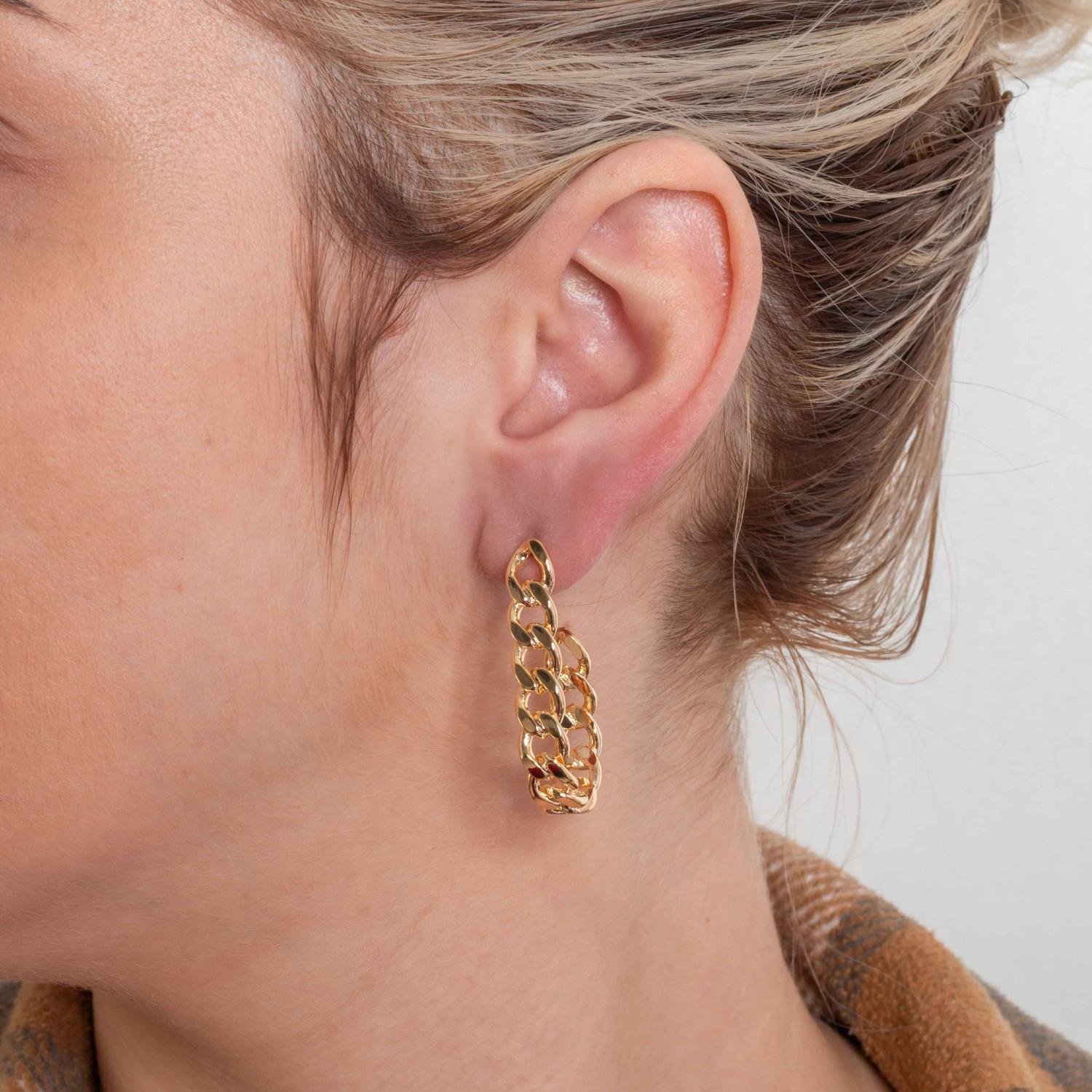 Ag-2013-Do Brinco Meia Argola Gota De Elos.