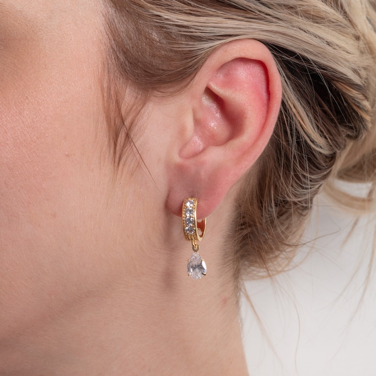 Ag-2150-Do Brinco Argola Articulada Com Pêndulo Gota Crisatal.