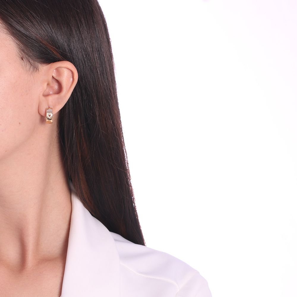 Ag-669-Do Brinco De Argolinha Com Detalhe De Coração Craveja Cristal