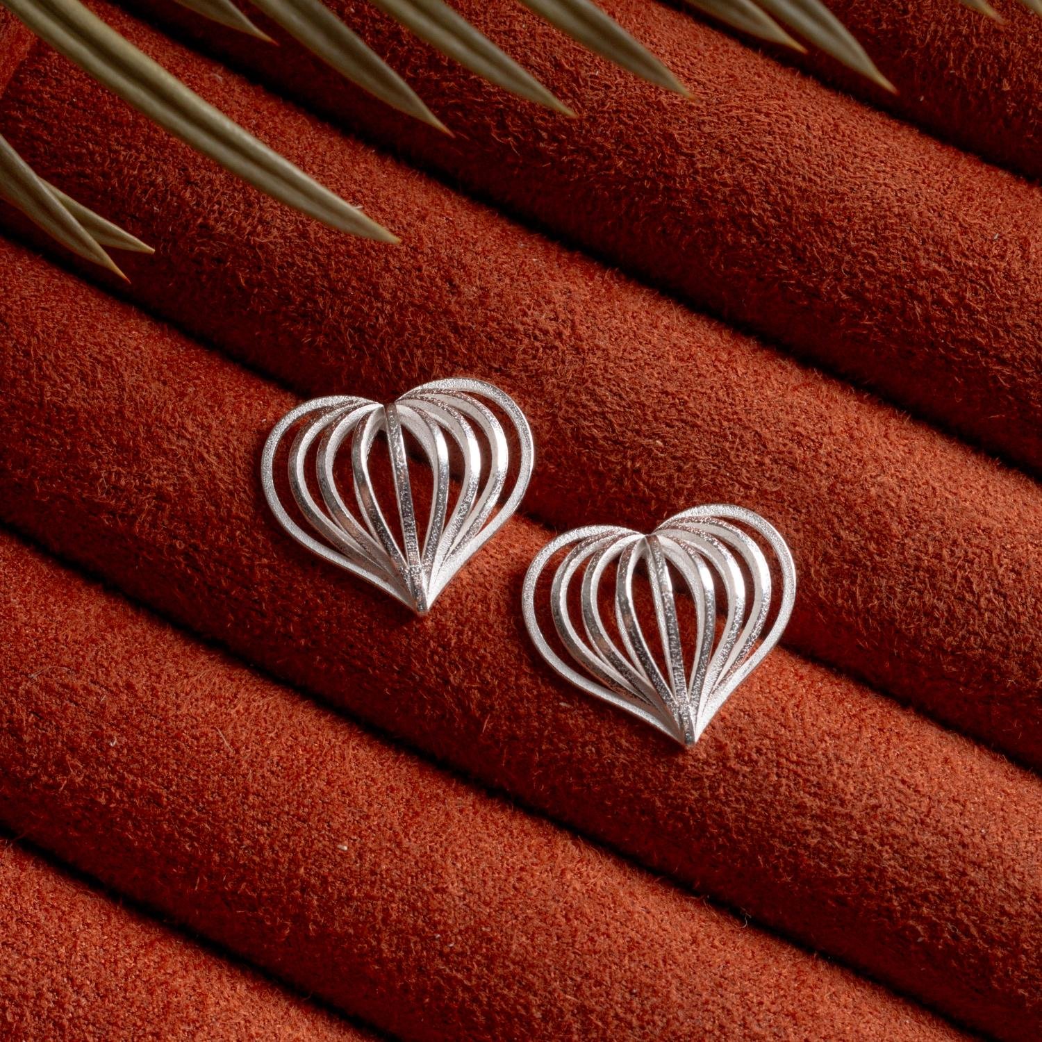 Ag-Br-1249 Brinco De Coração Vazado - Prata 925.