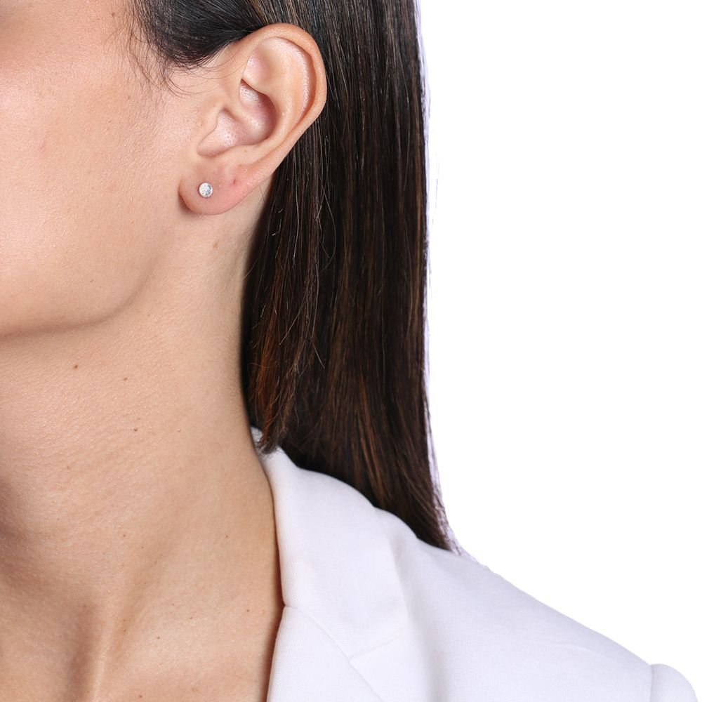 Ag-Bra-169 Brinco Ponto De Luz Cravação Inglesa (4mm)