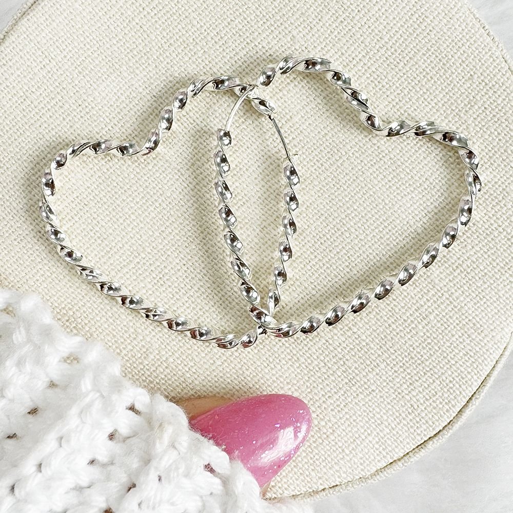 Ag-Bra-303 Brinco De Argola Coração Torcido Prata 925 (37mm)