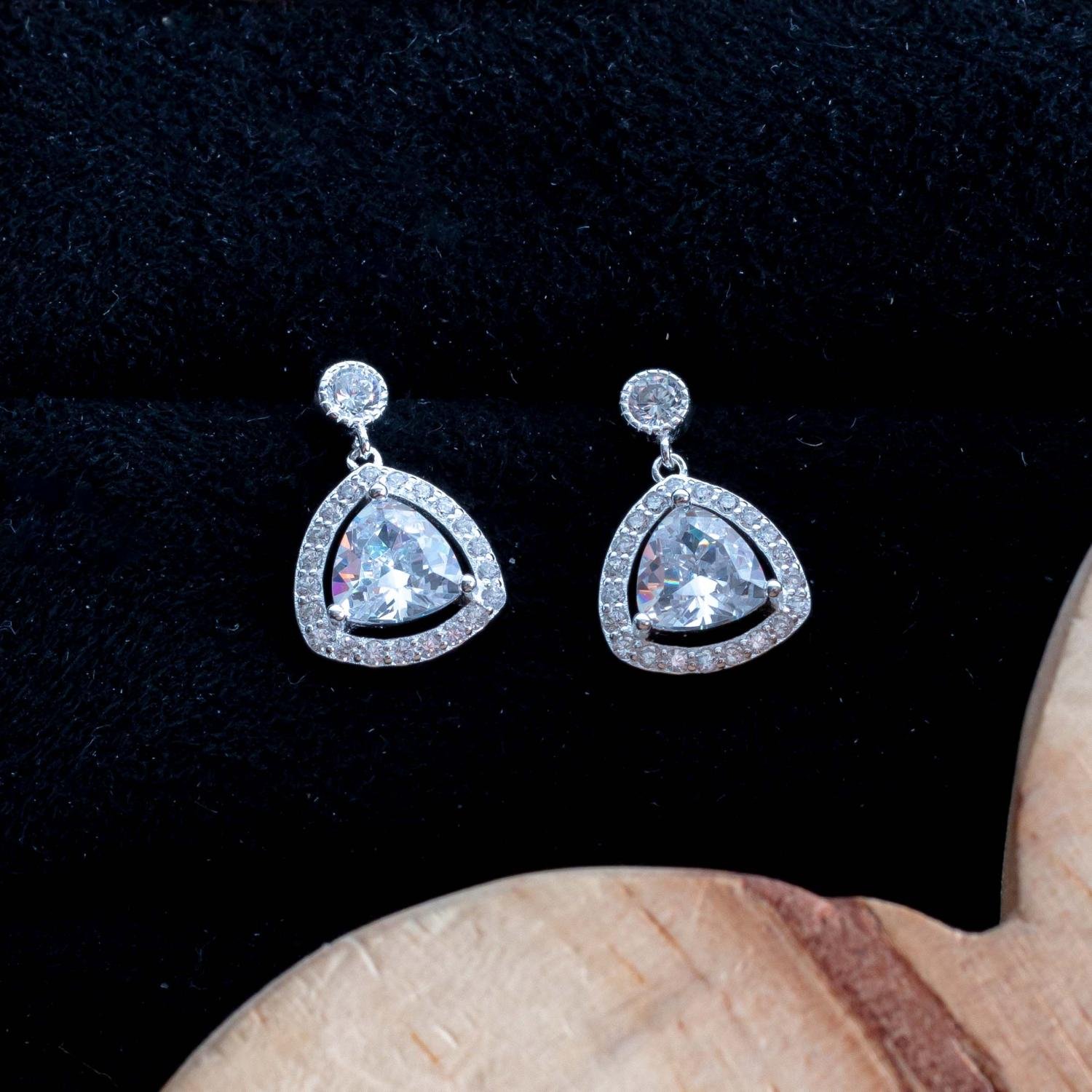 Ag-Bra-385 Brinco Cravejado De Zircônias Cristas - Prata 925.