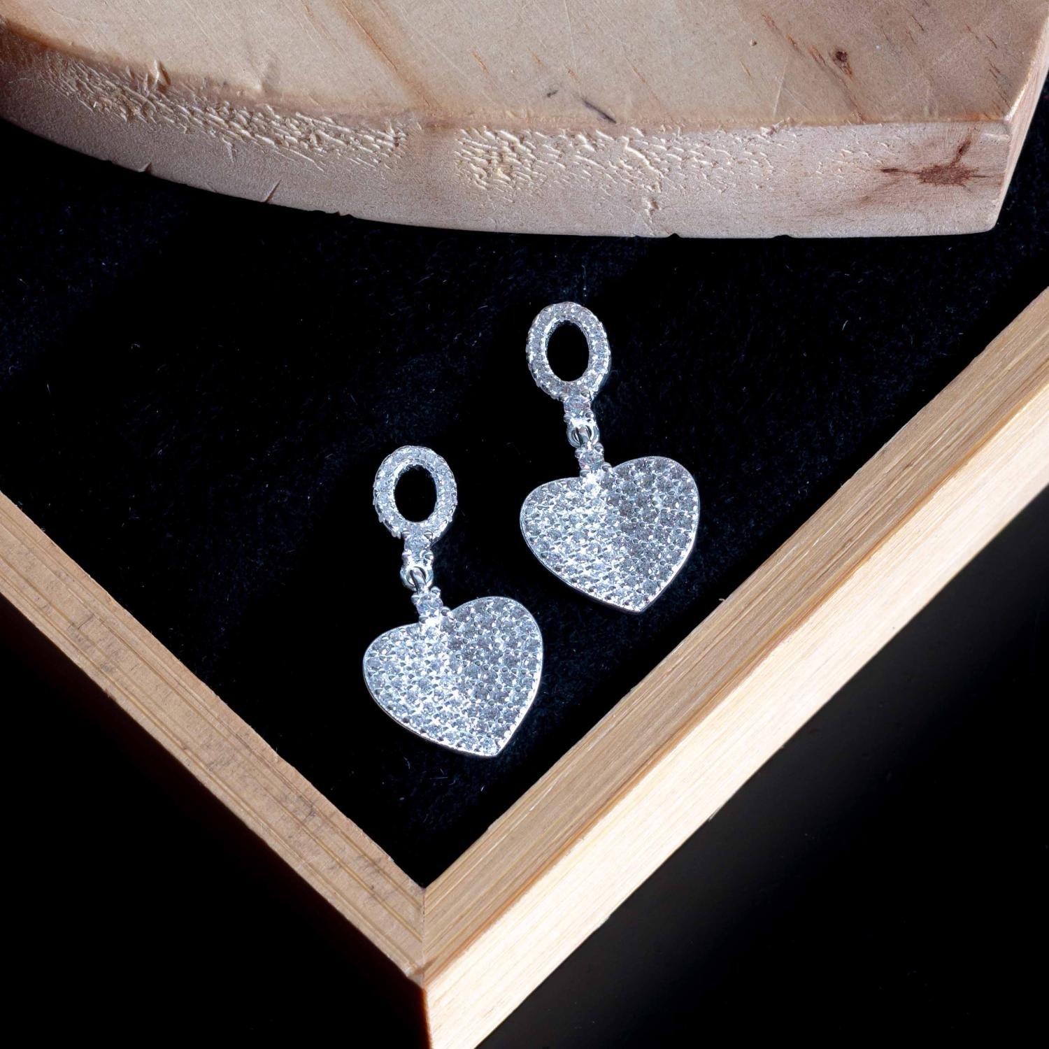 Ag-Bra-393 Brinco De Coração Cravejado Cristal - Prata 925.