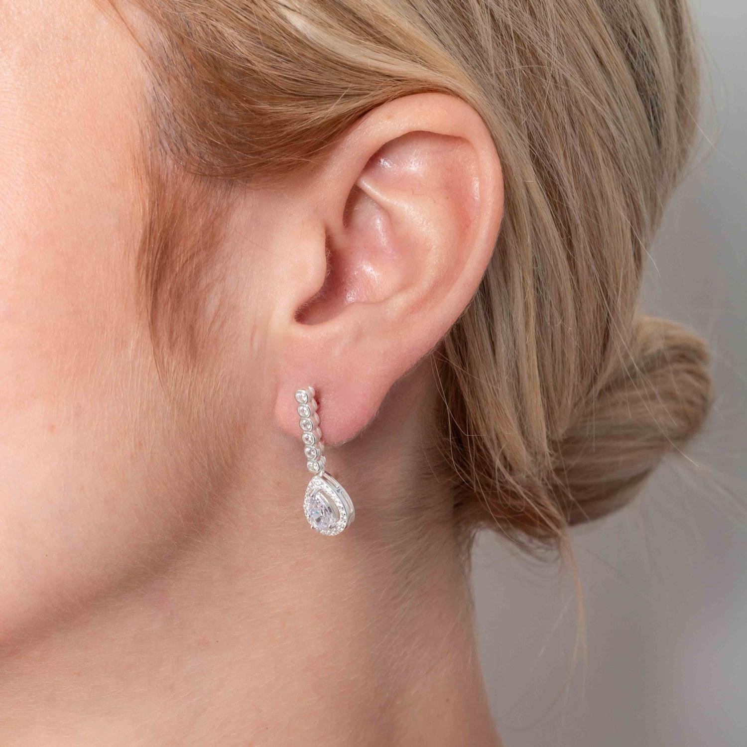 Ag-Bra-402 Brinco De Gota Cravejado De Zircônias Cristais - Prata 925.