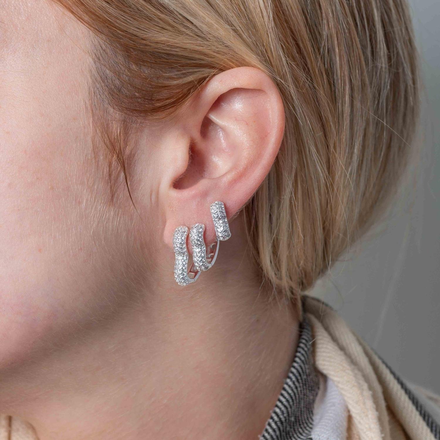 Ag-Trio-242 Trio De Brincos De Argolas Articuladas De Coraçôes Cravejados Cristais - Prata 925.