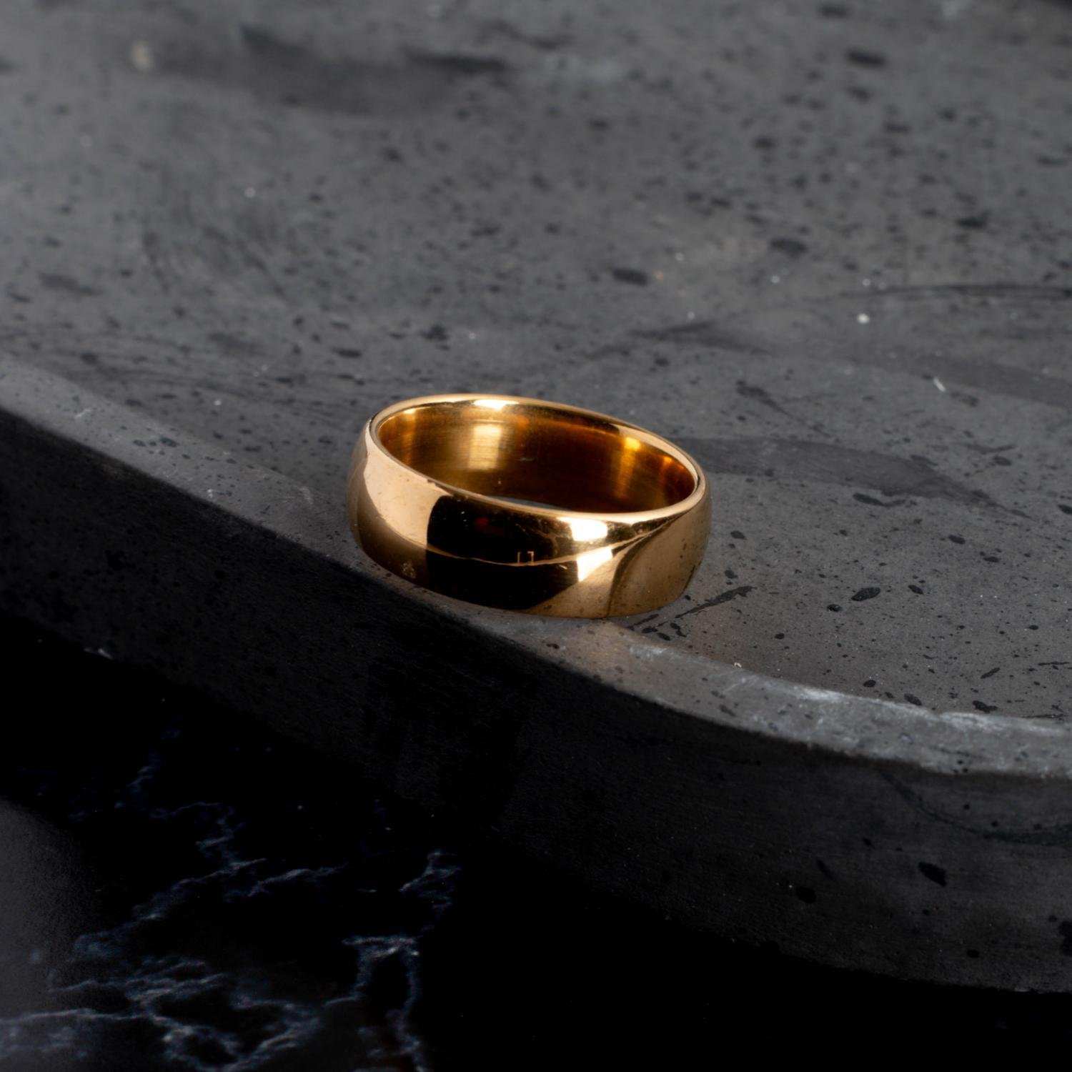 An-2001-Aço Inox Dourado Anel Masculino Abaulado Liso (Aço Inox Dourado).
