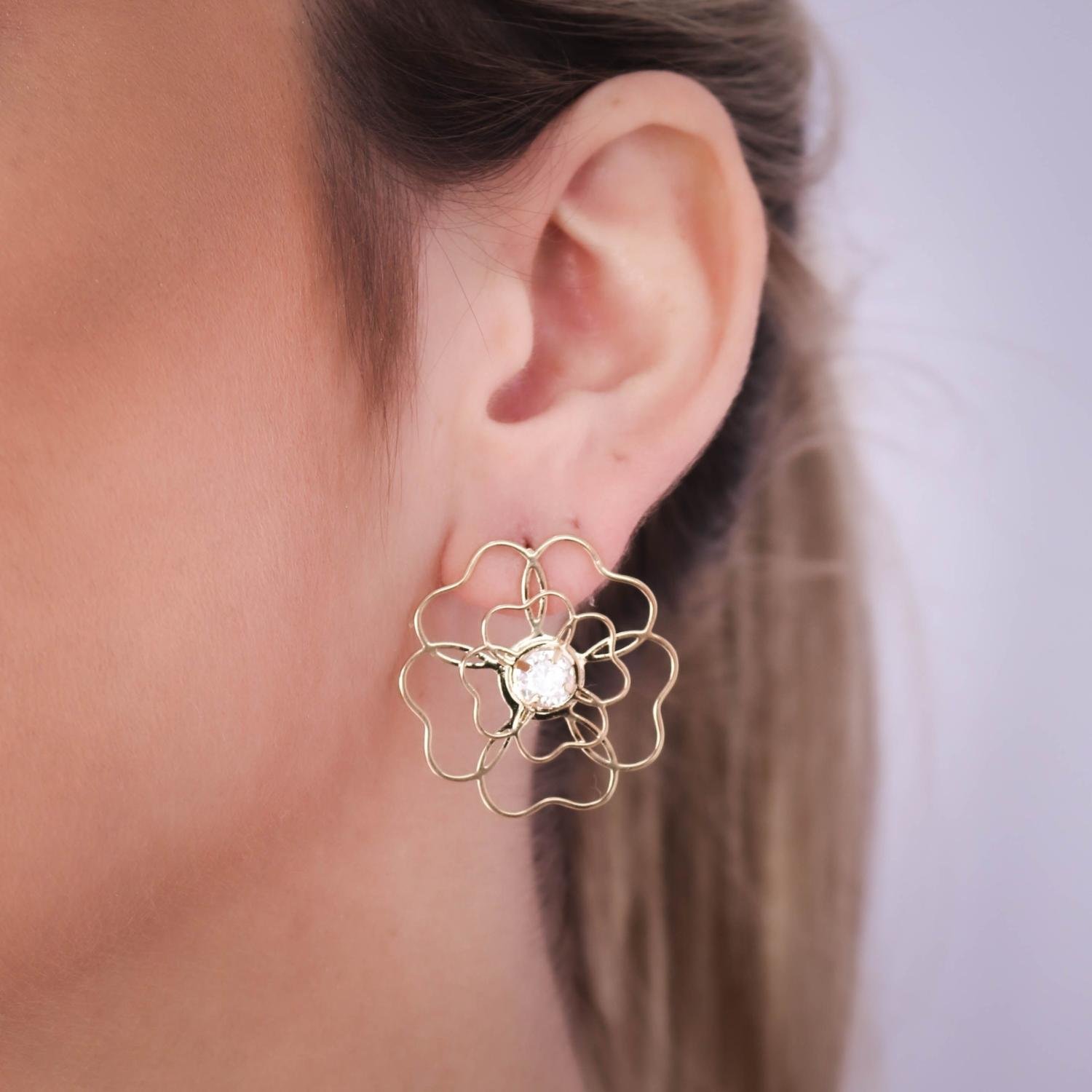 Bls-3885-Do Brinco De Flor Vazado Com Zircônia Cristal.