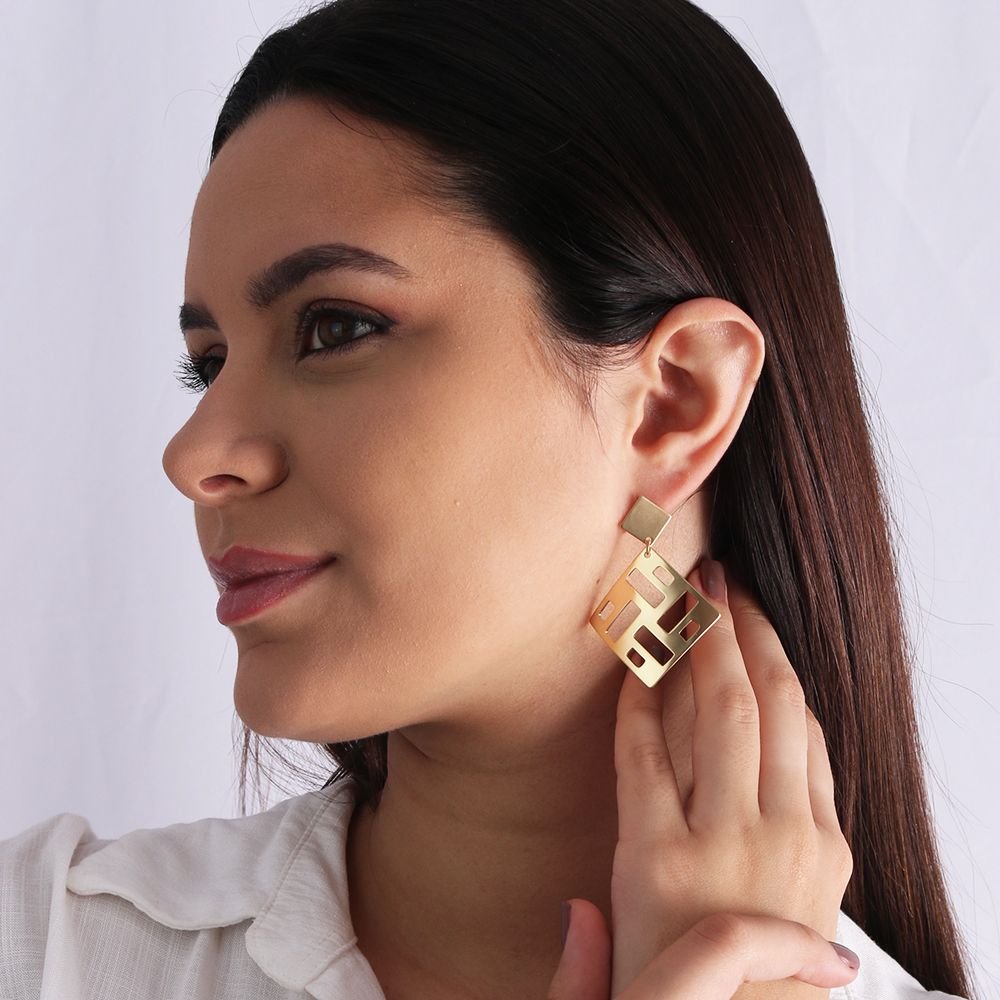 Bls-730-Ac (Acetinado) Brinco Médio Vazado 