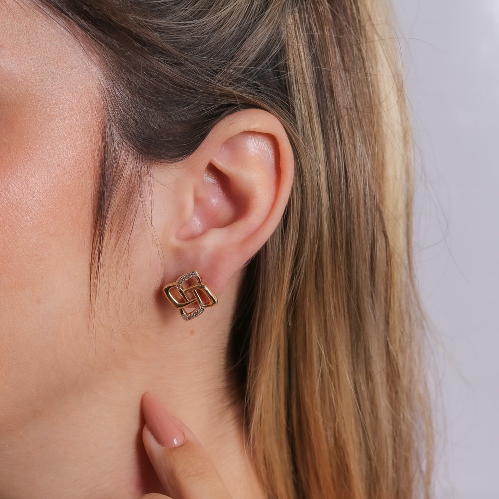 Br-1124-Do Brinco Detalhado Cravejado De Zircônias. Br-1124-Do Brinco Detalhado Cravejado De Zircônias.