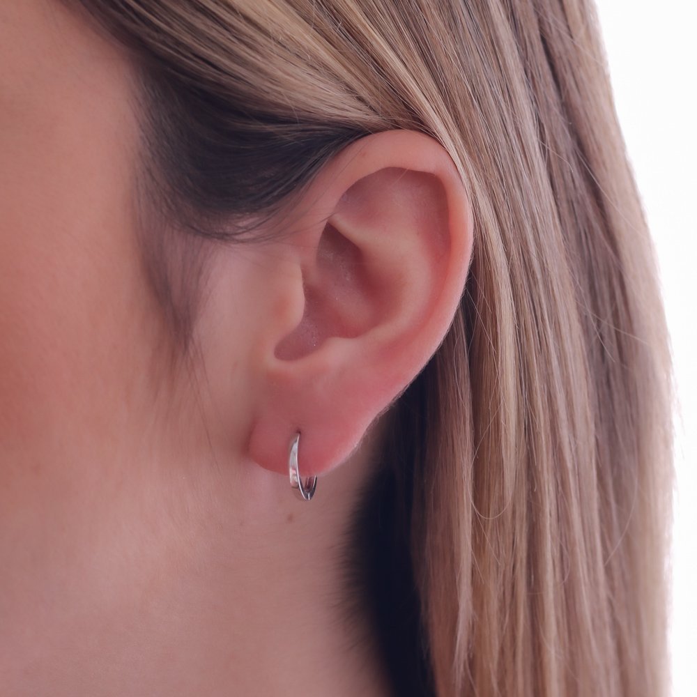 Br-1138-Rd Brinco Meia Argola Articulada - Ródio Branco.