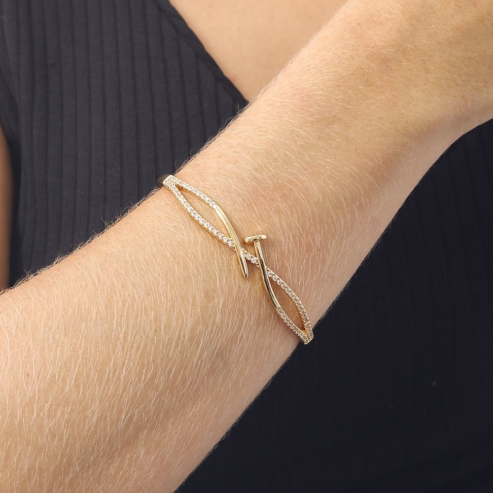 Brc-119-Fo Bracelete De Prego Entrelaçado Cravejado De Zircônias. Brc-119-Fo Bracelete De Prego Entrelaçado Cravejado De Zircônias.