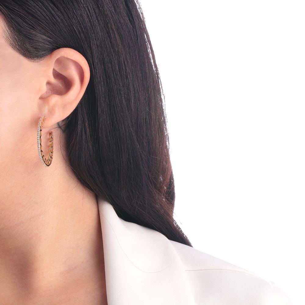 Brd-153-Do Brinco Meia Argola Com Corações E Cravejada