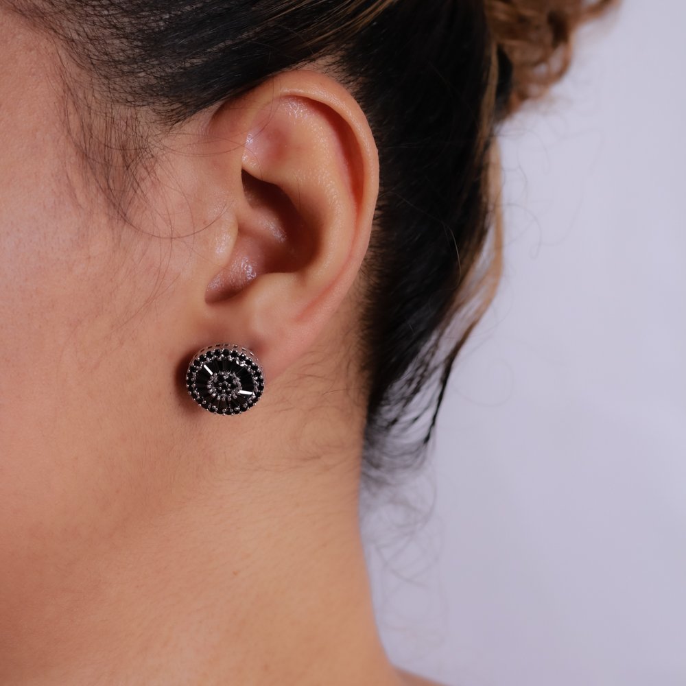 Brd-231-Rd Brinco Pizza Cravejado Preto - Ródio Branco (1,6cm).