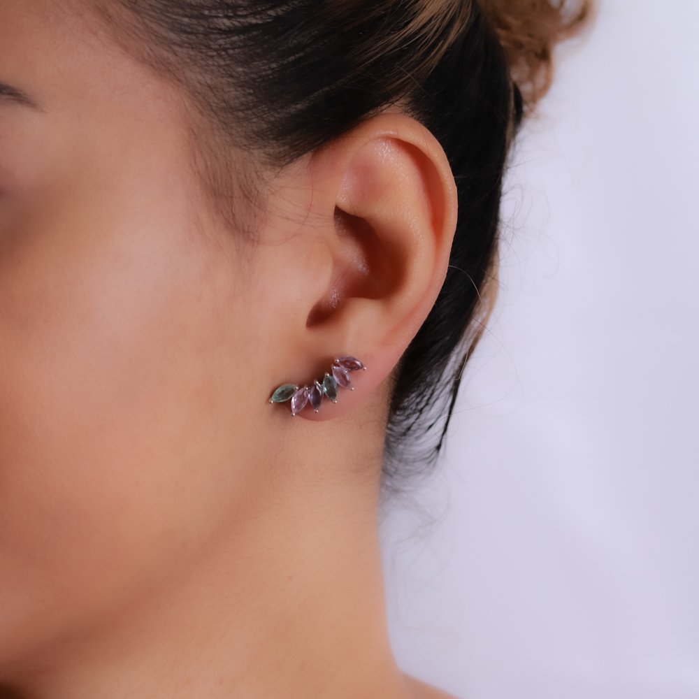 Brd-822-Rd Brinco Ear Cuff Cravejado Colorido - Ródio Branco.