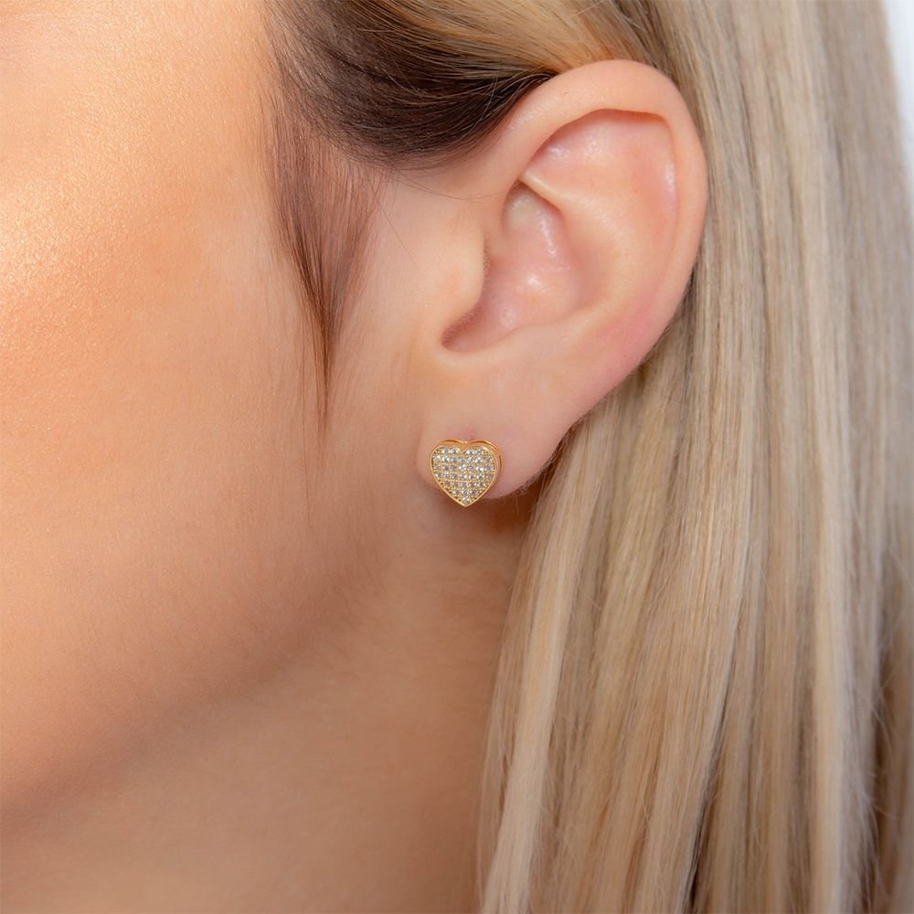 Brinco De Coração Cravejado De Zircônias.