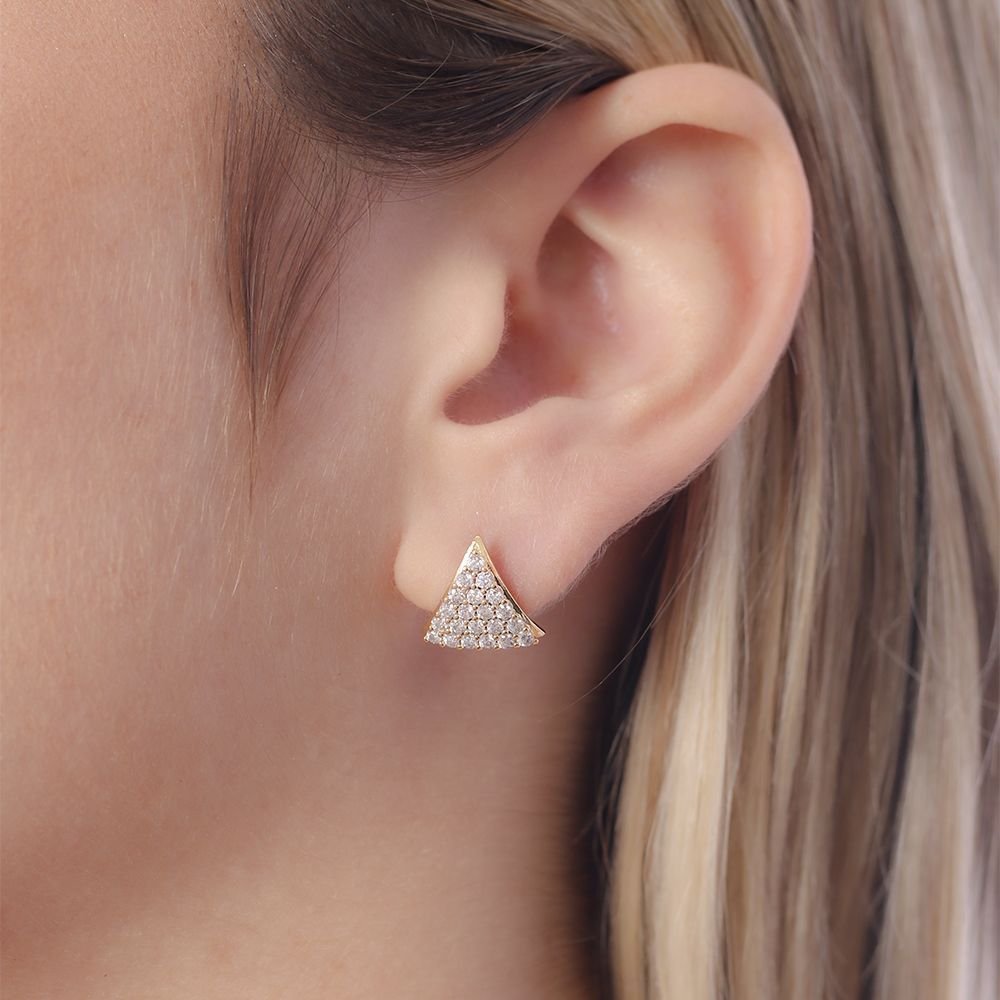 Brf-1033-Do Brinco De Triângulo Cravejado De Zircônias Cristal. Brf-1033-Do Brinco De Triângulo Cravejado De Zircônias Cristal.