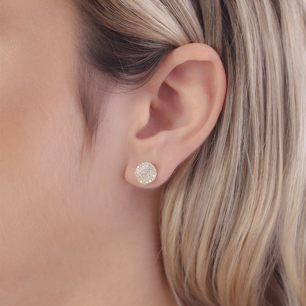 Brf-1053-Do Brinco Redondo Cravejado De Zircônias. Brf-1053-Do Brinco Redondo Cravejado De Zircônias.