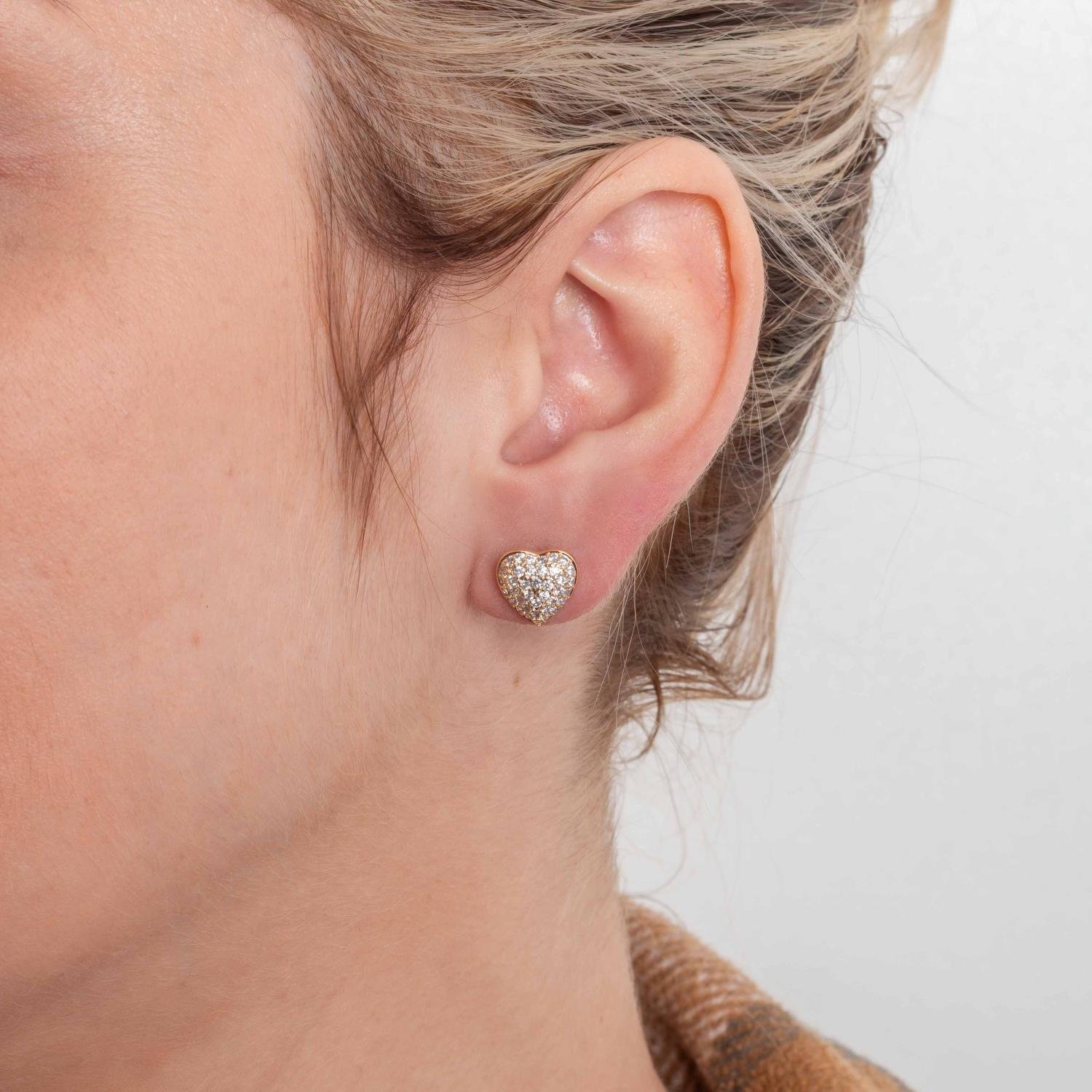 Brf-1349-Do Brinco De Coração Cravejado De Zircônias Cristais.