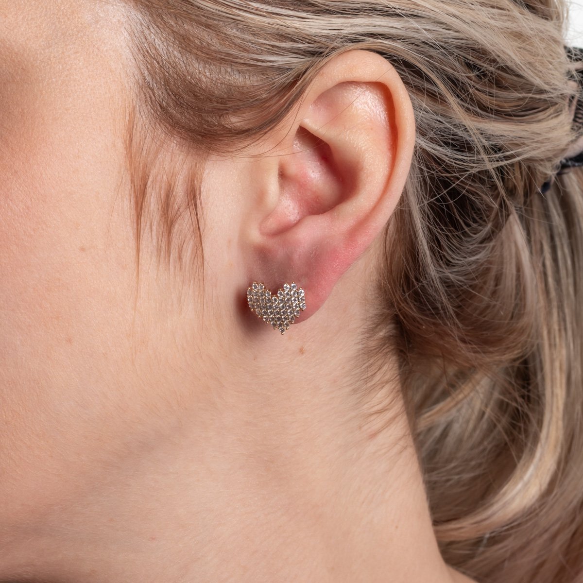 Brf-1422-Do Brinco Coração Cravejado De Zircônias Cristais.