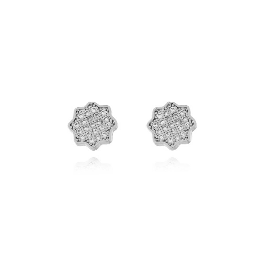 Brf-815-Pl Brinco Flor Cravejado Com Micro Zircônias Cristal