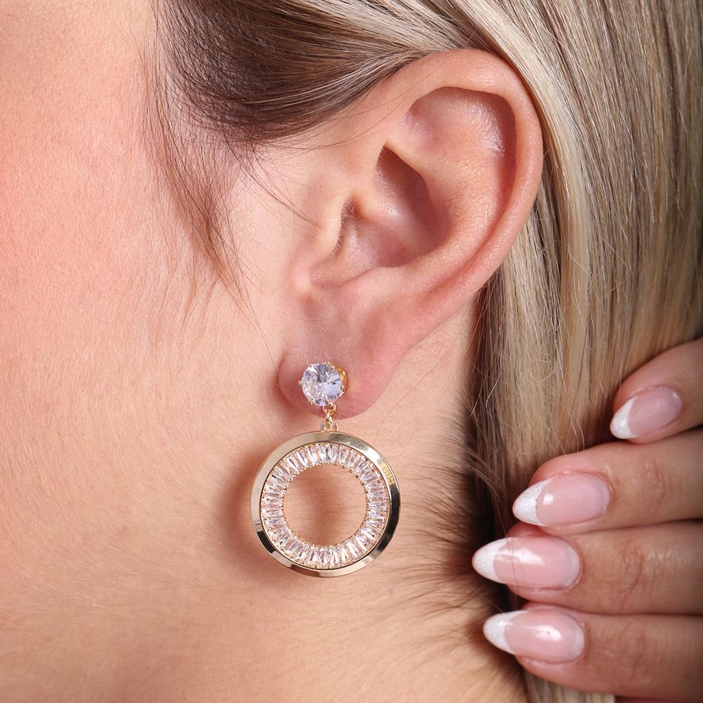 Bri-1117-Do Brinco Vazado Cravejado De Zircônias