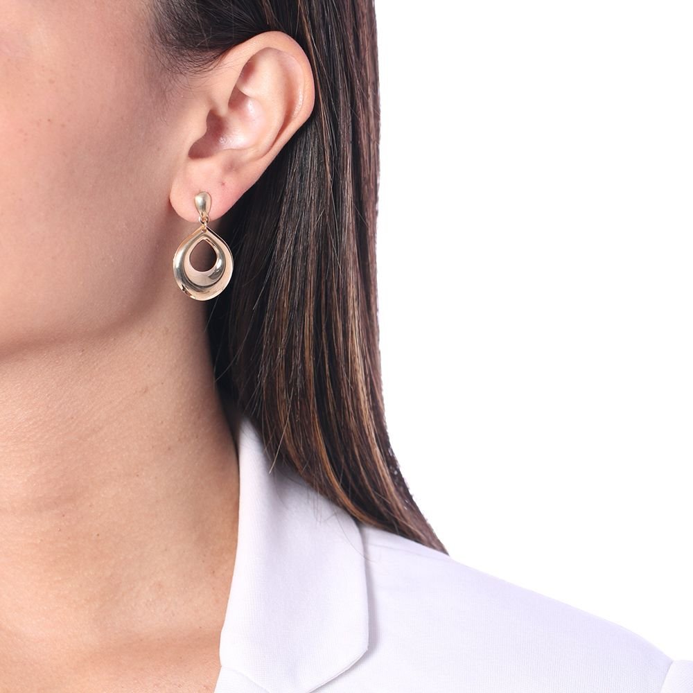 Brt-7037-Do (34mm) Brinco Com Pêndulo De Gota Vazado Liso