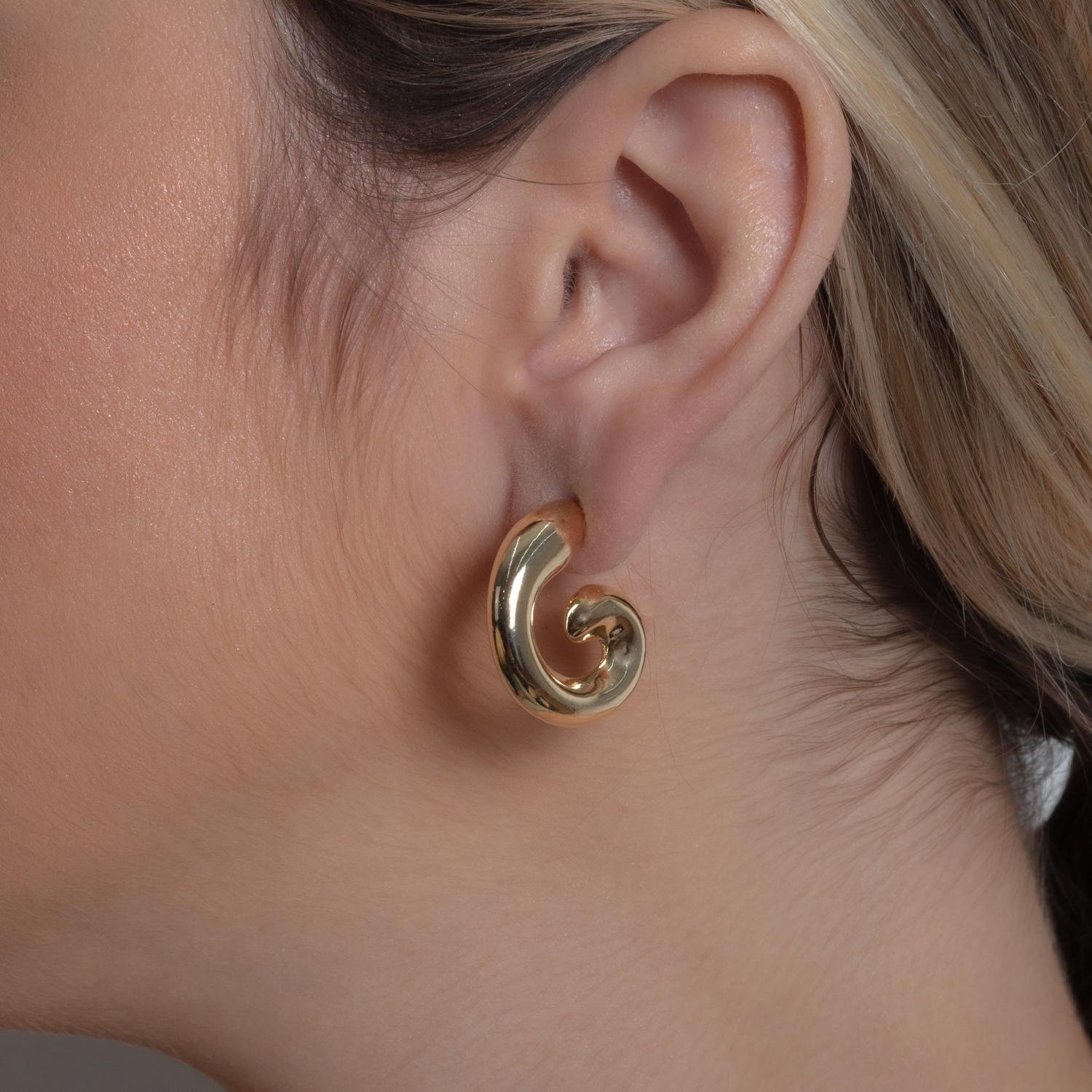 Brt-7557-Do Brinco Meia Argola Liso (26mm).