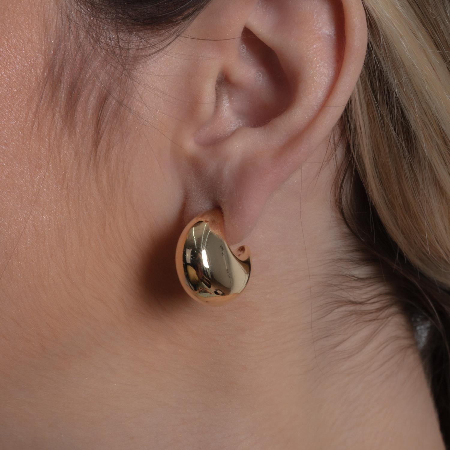 Brt-7572-Do Brinco Meia Argola Liso (21mm).