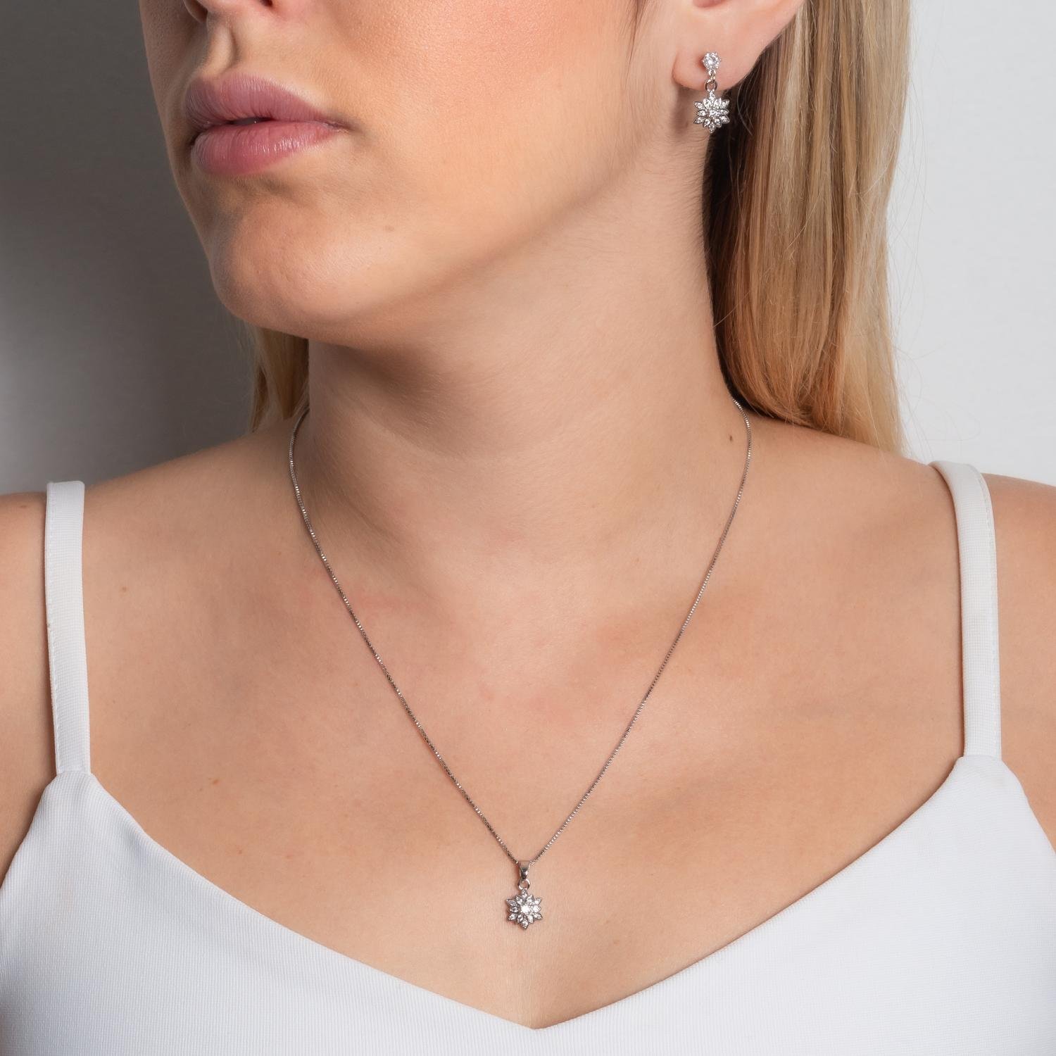 Cjt-861-Rd Conjunto De Flor Cravejado De Zircônias Cristais (45cm+5cm).