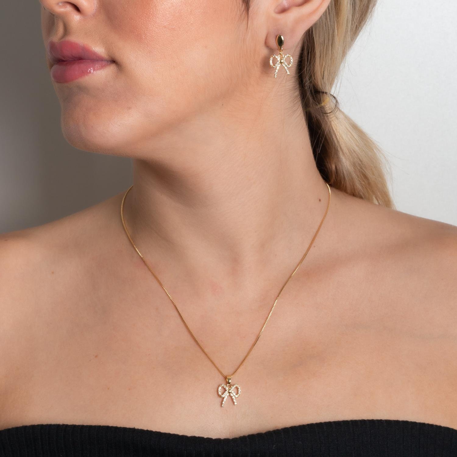 Cjt-867-Fo Conjunto De Laço Cravejado De Zircônias Cristais (45cm+5cm).