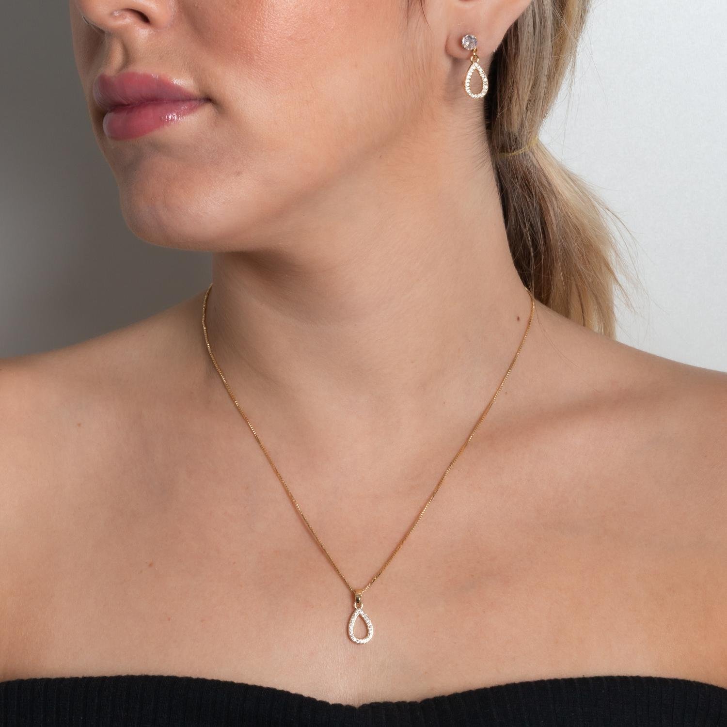 Cjt-901-Fo Conjunto Gota Cravejado De Zircônias Cristais (45cm+5cm).