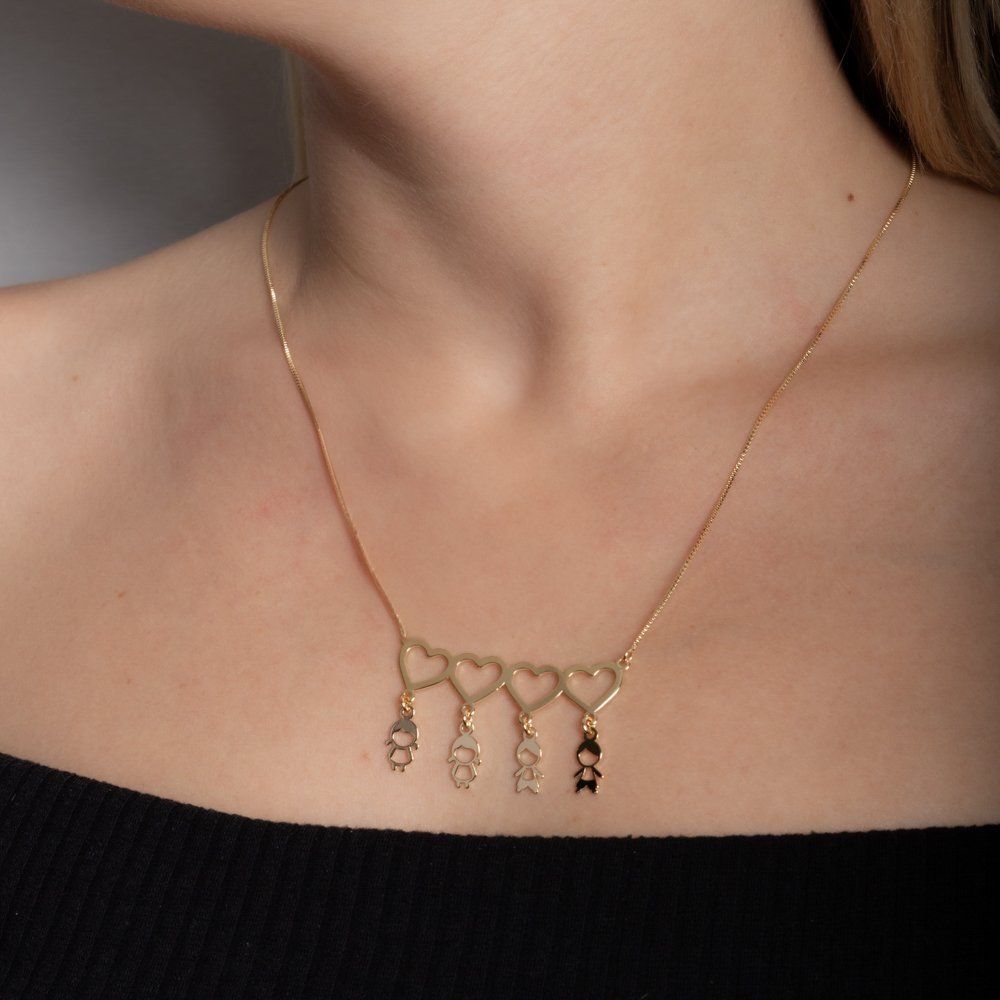 Cll-116-Fo Colar Com Quatro Corações E Pingentes De Duas Meninas E Dois Meninos (21x21cm+5cm).