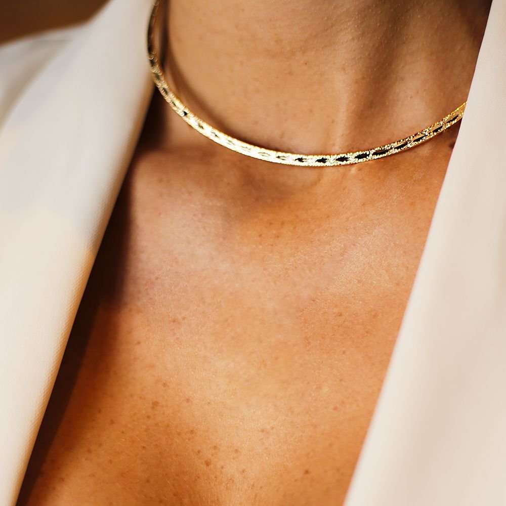 Clt-5589-Fo Choker Rigída Texturizada