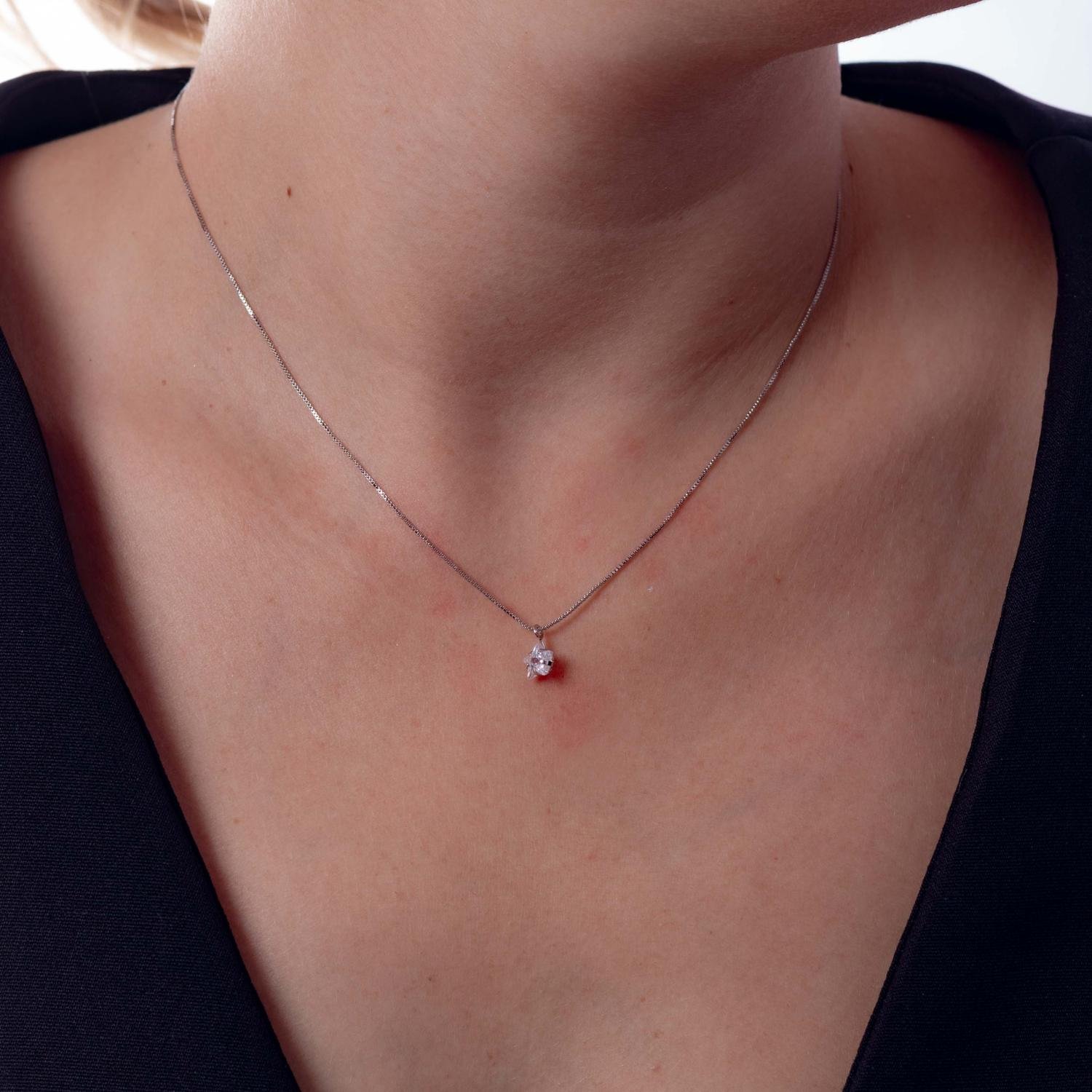 Clti-1656-Rd Colar Com Pingente De Estrela Cravejado De Zircônia - Ródio Branco.