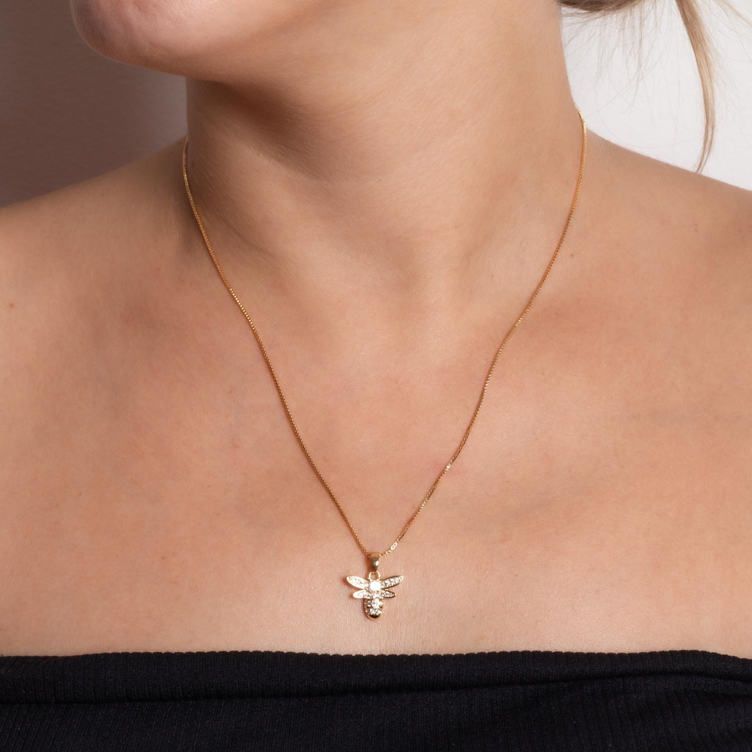 Clti-1977-Fo Colar Com Pingente De Abelha Cravejado Cristal (45cm+5cm).