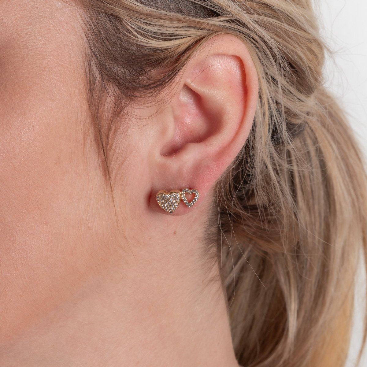 Duplo-102-Do Brinco Duplo De Corações Cravejados De Zircônias Cristais.