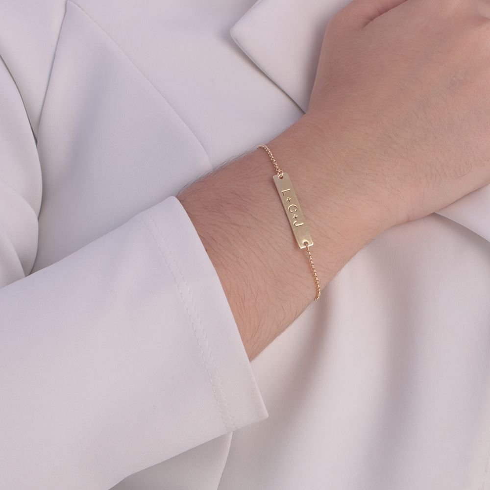 PRS-385-FO PULSEIRA ADULTO COM TRÊS INICIAIS