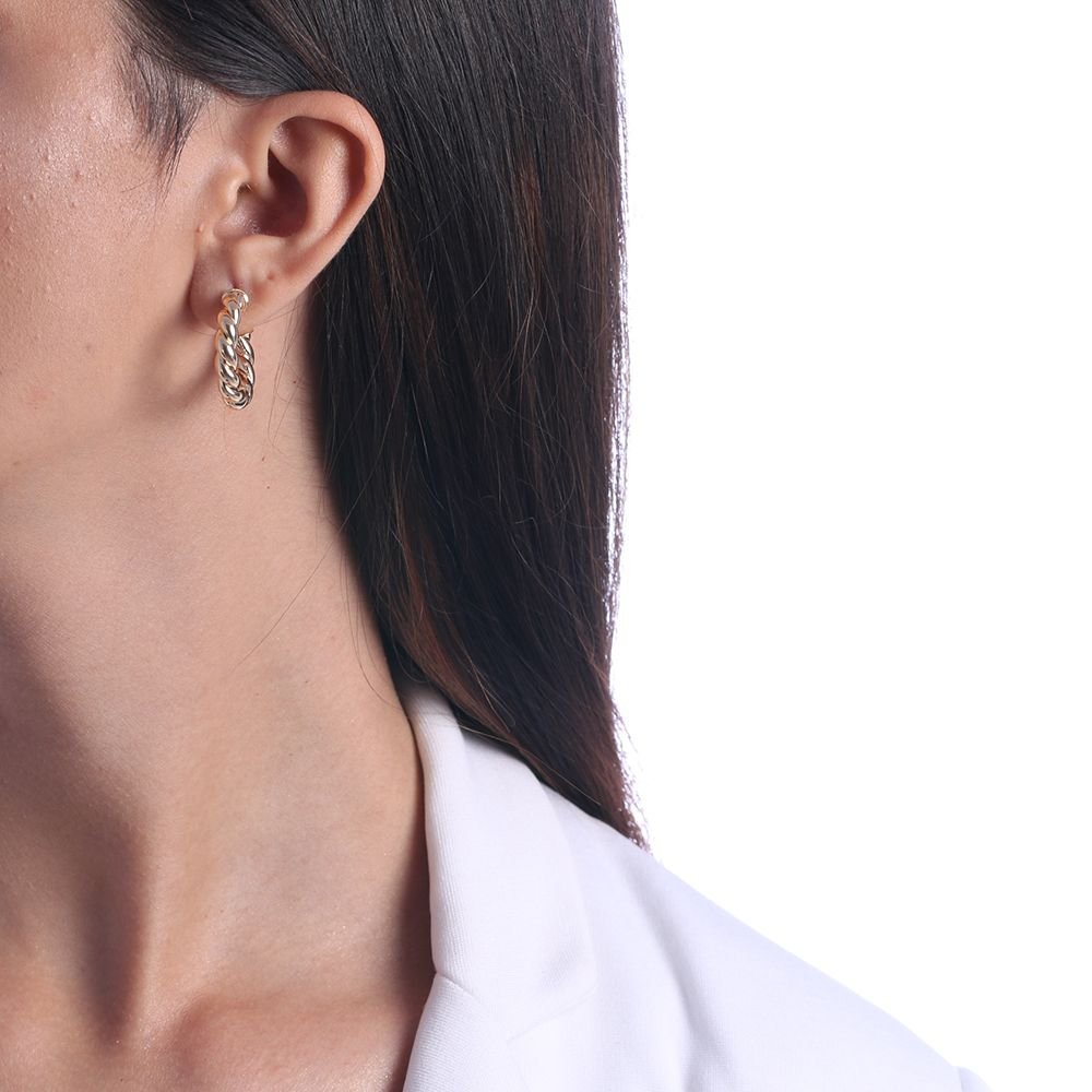 Brt-6801-Do Brinco De&Nbsp; Meia Argola Torcida (2,7cm).